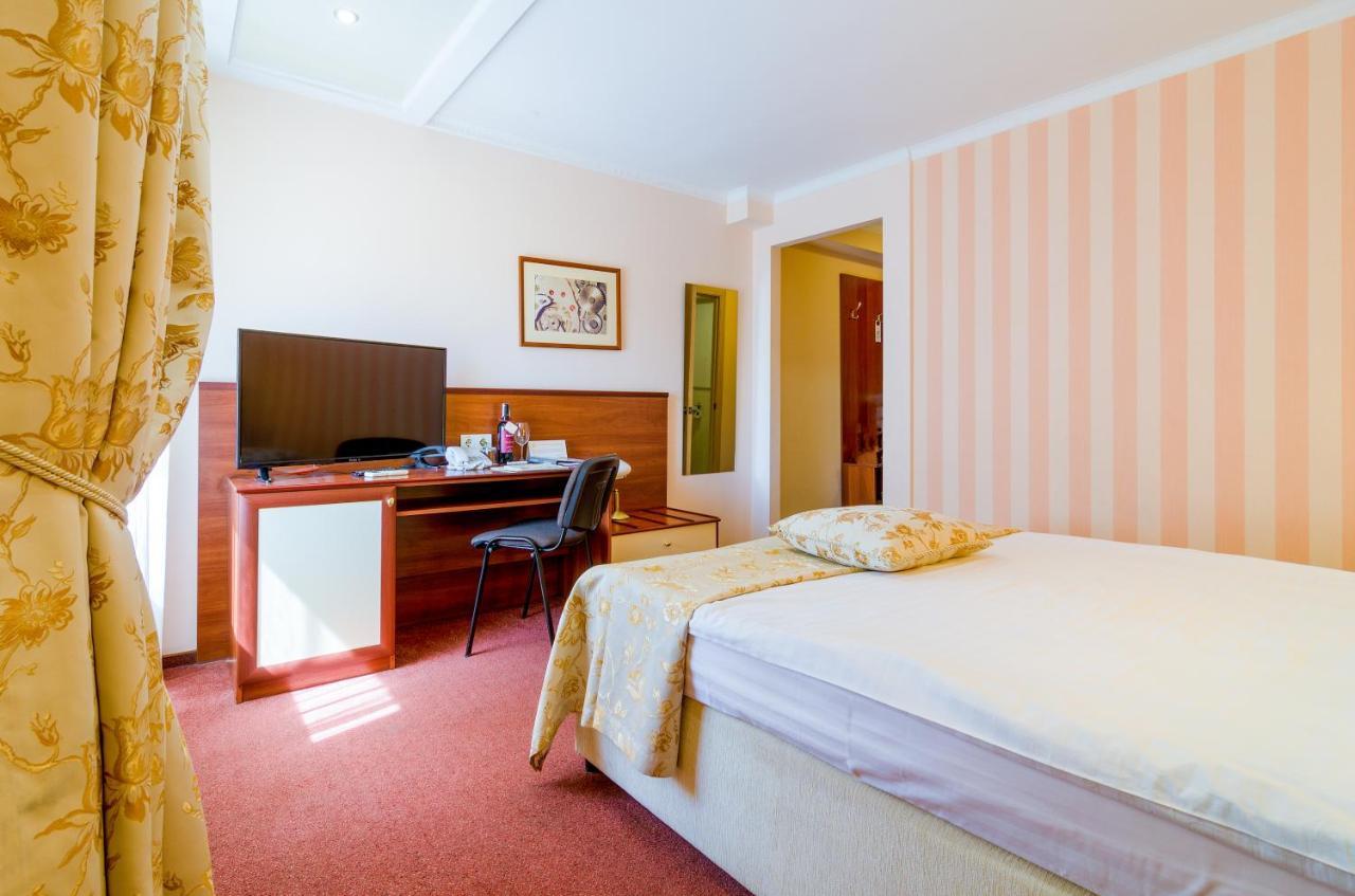 Raziotel Kryvyj Rih Eksteriør billede